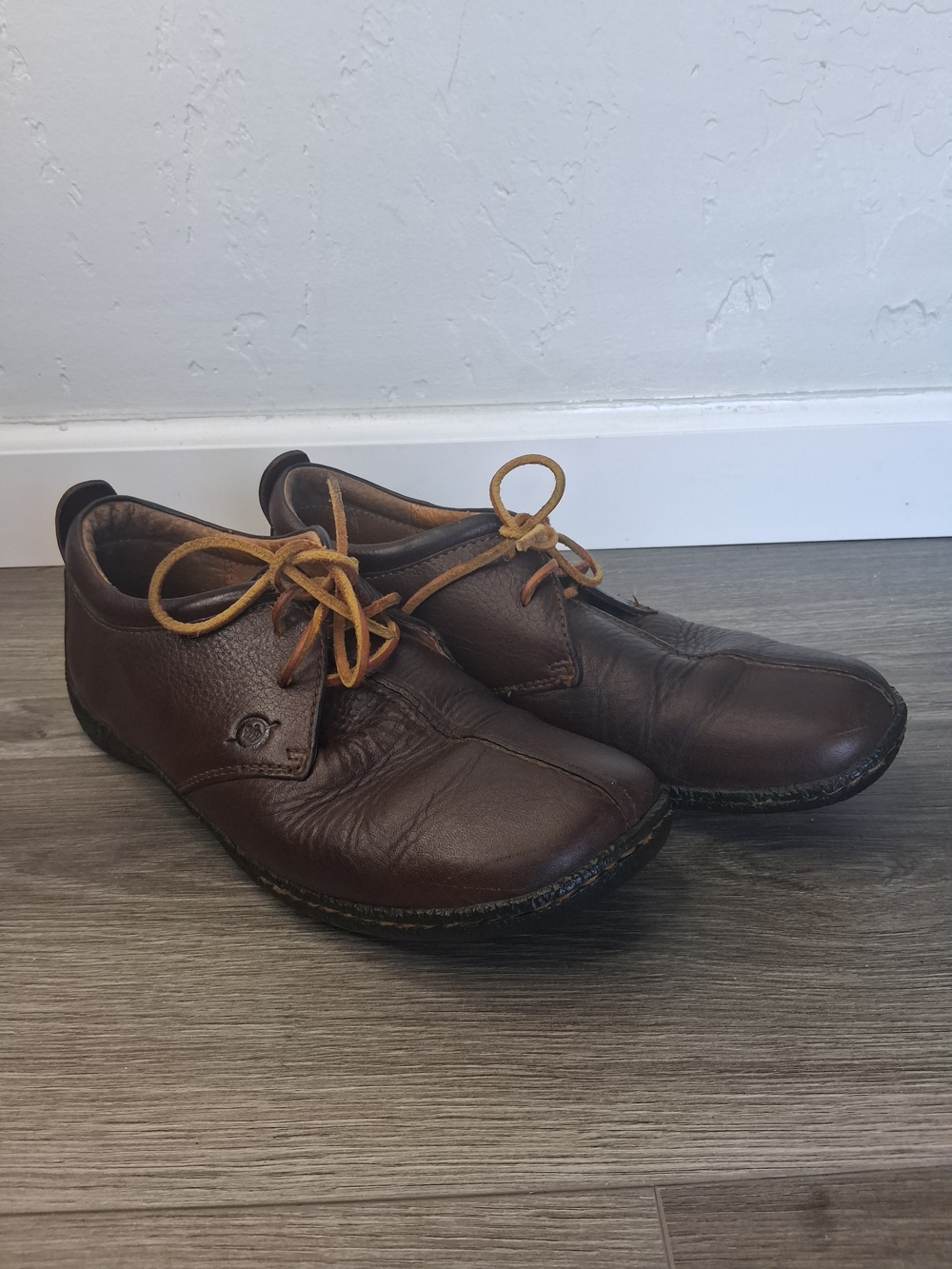 Born Women's Brown Leather Oxford Comfort Shoes Size 8.5 US 40 Handcrafted Lace